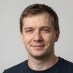 Алексей Волков — эксперт по внедрению голосовых роботов для банковского сектора от компании Вебинар Твин